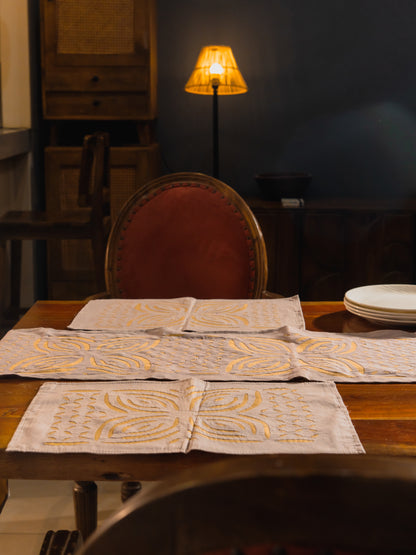 Appliqué Table Runner Set (Runner + 6 Mats)