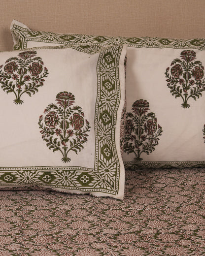 Olive Grove bedsheet border detail with coordinated Jaipur block print design.